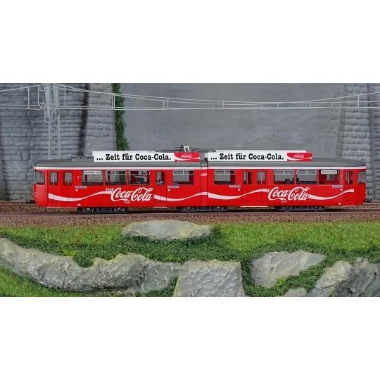 HR2861-Rivarossi HR2861 Duewag GT6 electric railcar/tram, Heidelberger engine, Coca-Cola livery