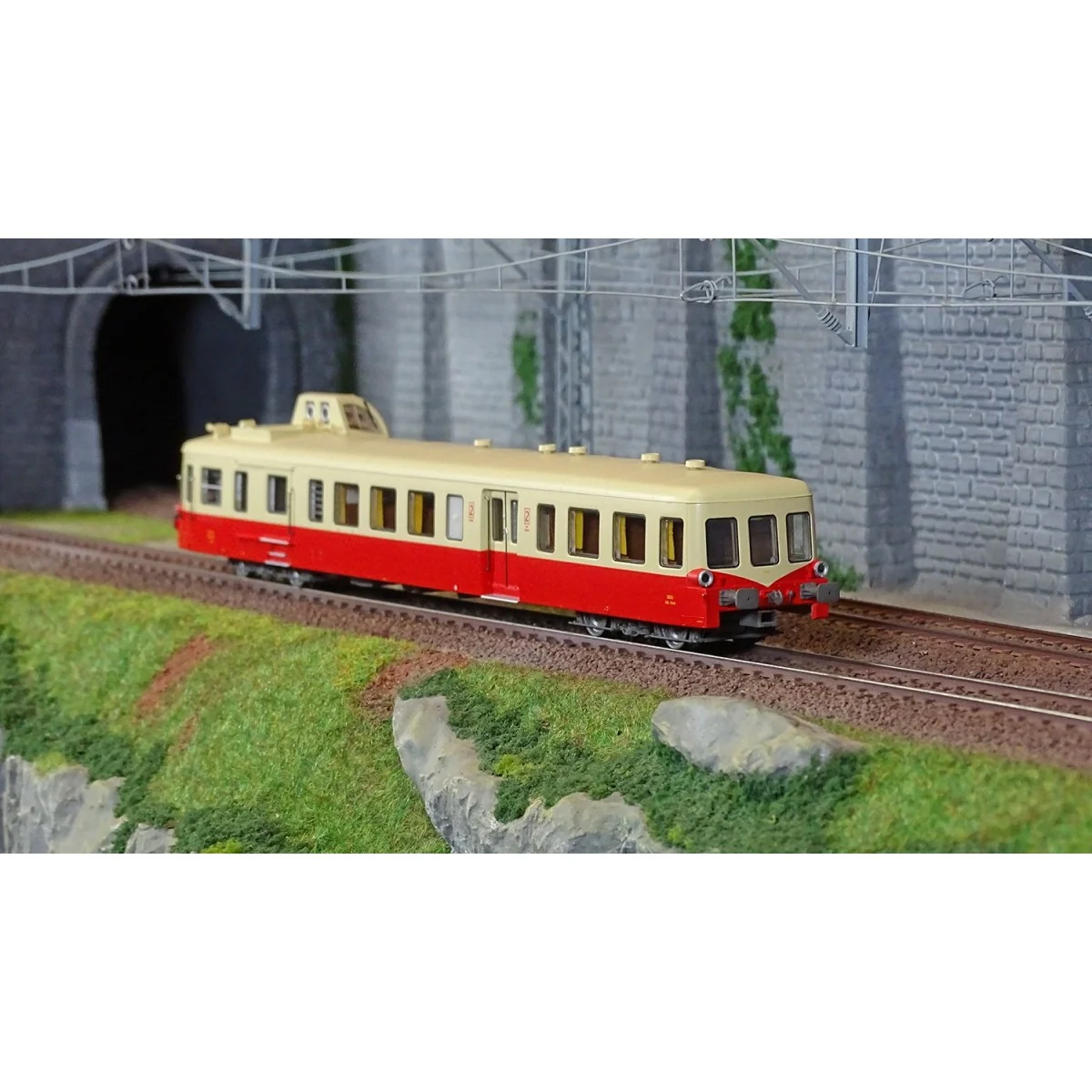 LS Models 10133S Autorail XBD 3846, Picasso, Rouge/Crème, RG, 2ème classe, Mohon, digital sonore Ls models Lsm_10133S - 3