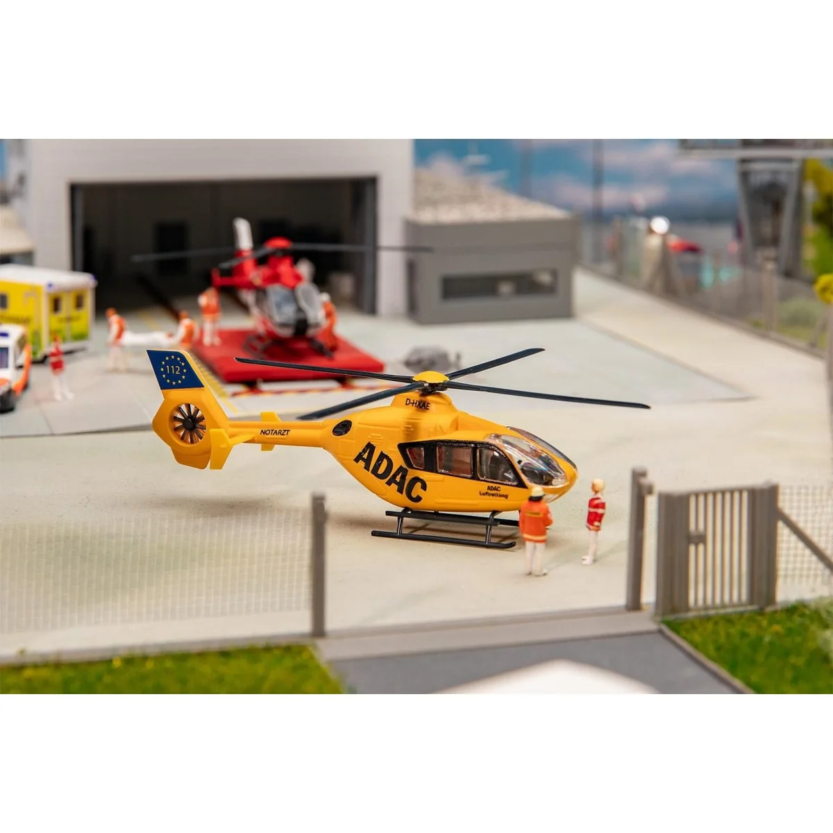 Faller 131021 Model Kit, STOL Helicopter Faller 131021 Model Kit, STOL Helicopter