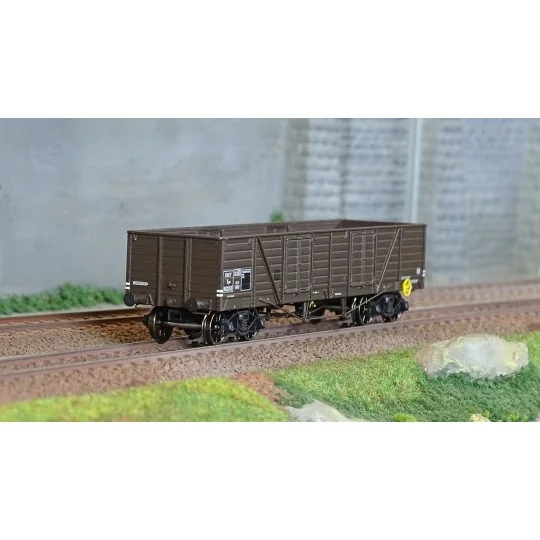 WB-856-Ree Modeles WB856 SNCF Dump Truck