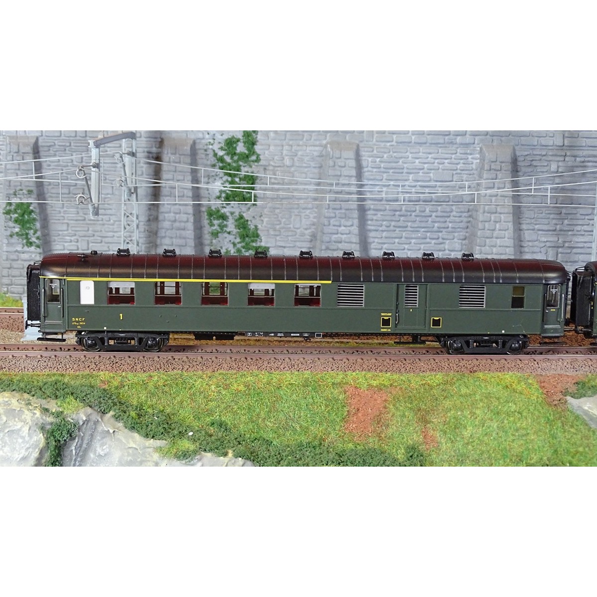Models Word 40906 Set of 2 OCEM PL cars, A8myfi + A5Dmyi, End-of-co...