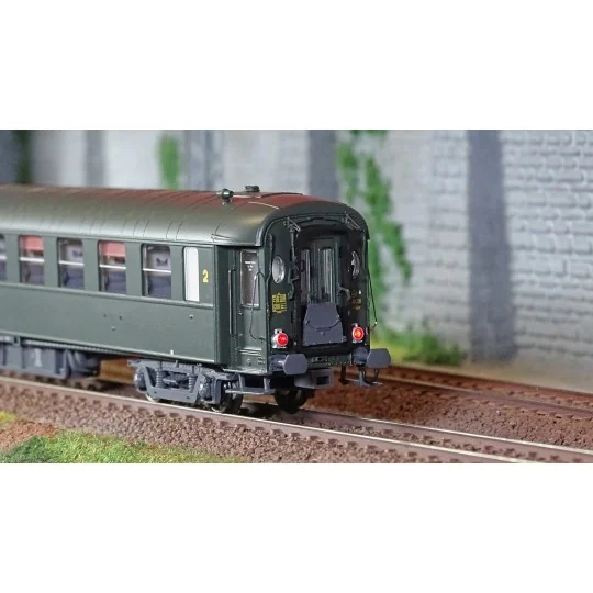 MW_40939-Models Word 40939 OCEM PL, B10, UIC Coach, End of Convoy Light