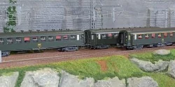 Models Word 40943 Set de 3 voitures OCEM PL, A8 + 2x B10, Verte, UIC Models World MW_40943 - 1