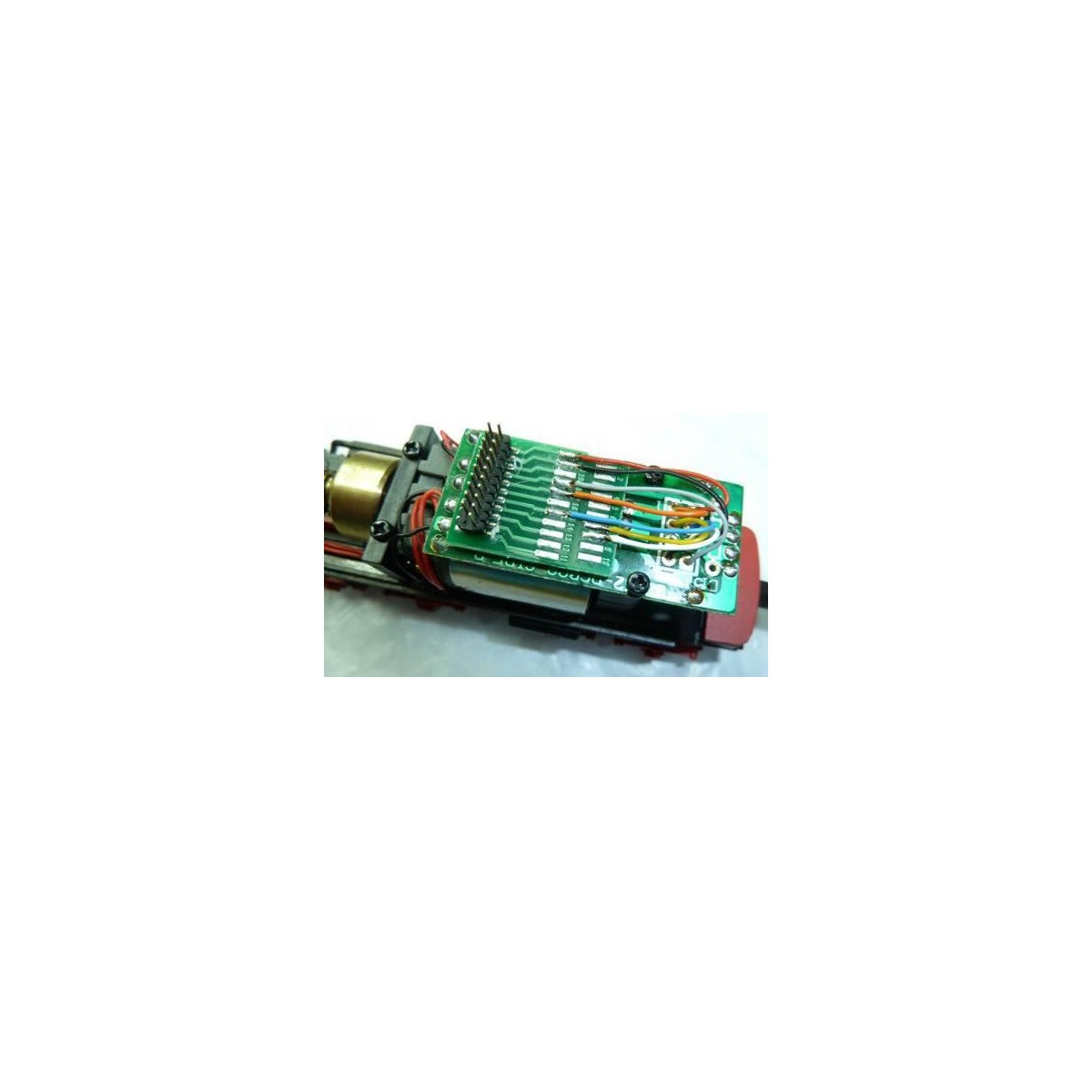 ESU 51967 21-pin MTC NEM 660 interface adapter for digital decoder ... ESU 51967 21-pin MTC NEM 660 interface adapter for digital decoder ...
