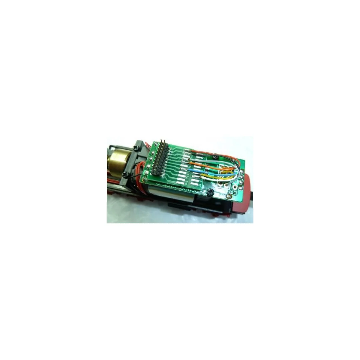 ESU 51967 21-pin MTC NEM 660 interface adapter for digital decoder ... ESU 51967 21-pin MTC NEM 660 interface adapter for digital decoder ...