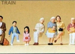 Preiser 10385 Figures, for the bus and train