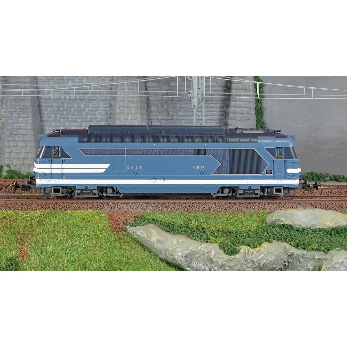 Piko 95179 BB 67400 diesel locomotive, original livery, SNCF - Piko...