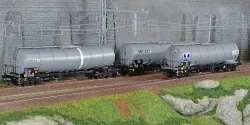 Roco 6600091 Set de 3 wagons citernes, type Zacns, MILLET Roco Roco_6600091 - 1