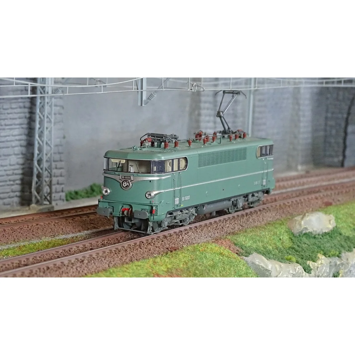 Ree Modeles MB165 BB 16001 Electric Locomotive, Origin: Strasbourg ...