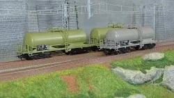Marklin 46463 Set of 3 Zaes (Rah) type bogie tank wagons, CSD