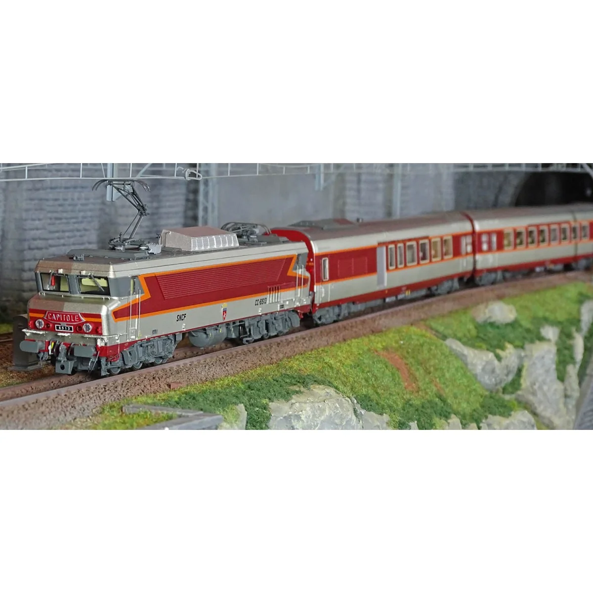 Ls Models 11003S Set Grand Confort Capitole Locomotive CC 6513 SNCF + A4Dtux + A8tu, livrée origine, sud-ouest, Sonore Ls models