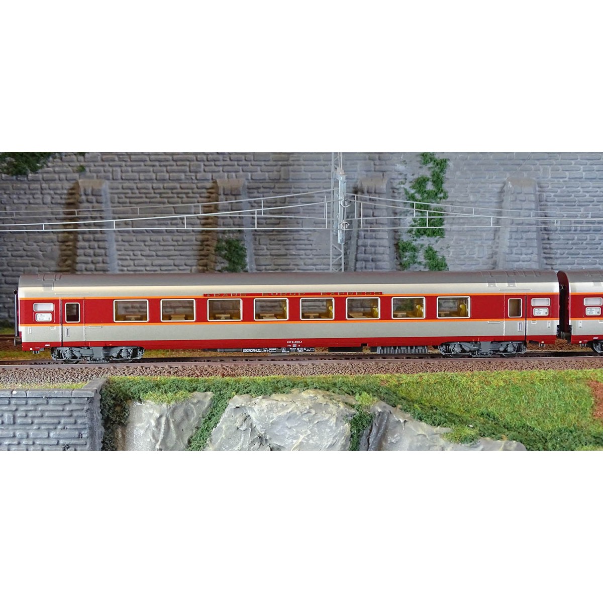 LS Models 40083DC Set of 3 Grand Confort Capitole coaches A8tu + A8...