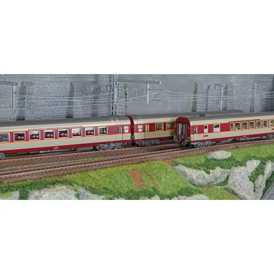 Lsm_40085DC-LS Models 40085DC Set of 3 Grand Confort Etendard A8tu + A8u + Vru coaches, original livery, Southwest region, illuminated