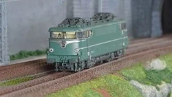 Ree Modeles MB203 Locomotive électrique BB 9218, Verte, sans jupes, sans feux rouge, BORDEAUX Ree Modeles MB-203 - 1