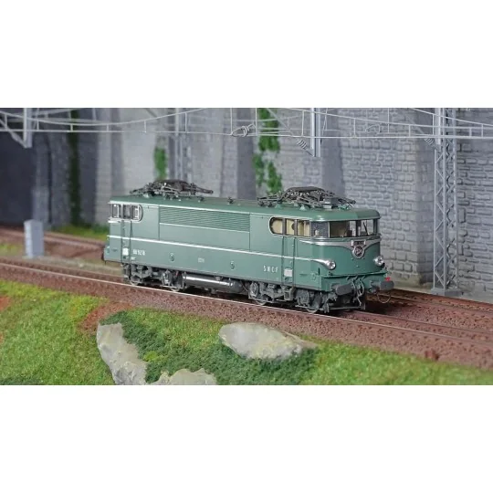 MB-203-Ree Modeles MB203 BB 9218 Electric Locomotive, Green, without skirts, without red lights, BORDEAUX