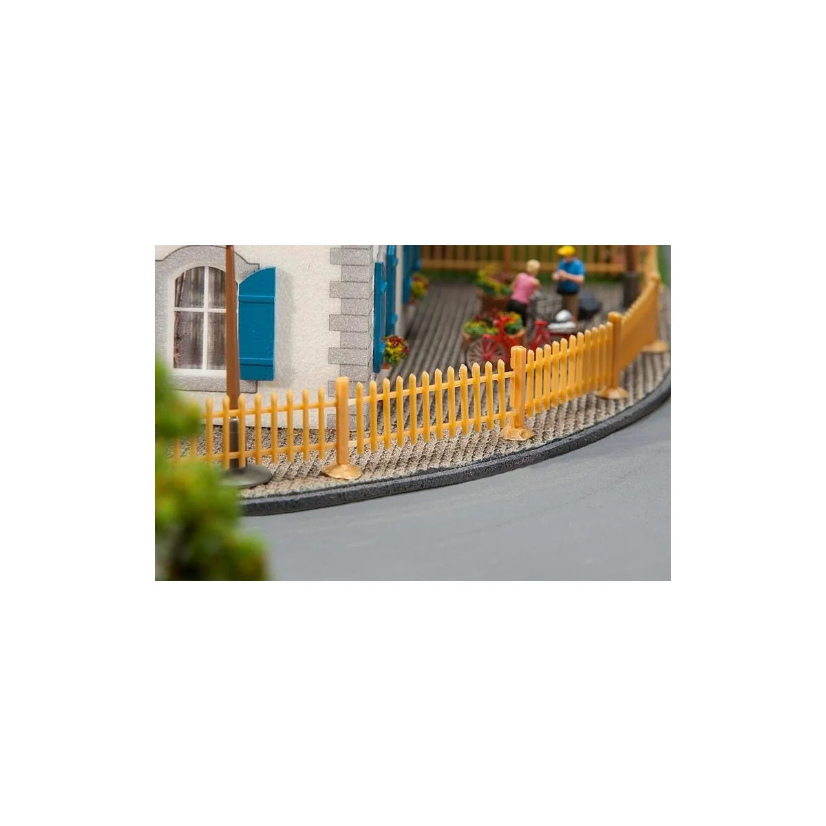 Faller 180415 Model Kit, Slatted Fence, 1060mm - Faller_180415