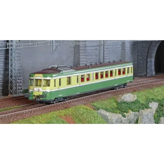 MB-228-Ree Modeles MB228 Autorail X 2899 version origine, 1ère classe, Vert et Jaune, RENNES, SNCF