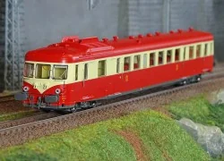 - Ree Modeles - MB-229.S