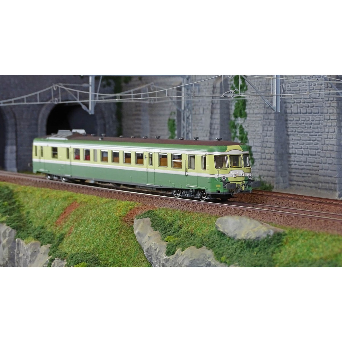 Ree Modeles MB230 Autorail X 2898, 1ère/2ème classe, Vert et Jaune, VAISE, SNCF Ree Modeles MB-230 - 3