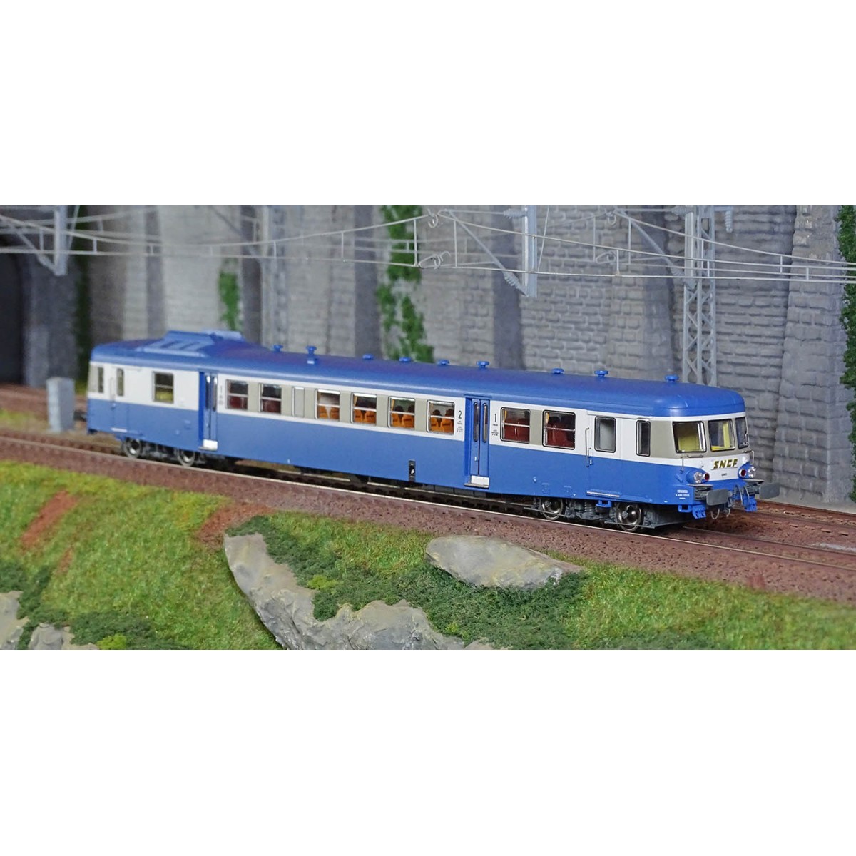 Ree Modeles MB232.S Modernized X 2853 Railcar, Blue, Embossed Logo,...