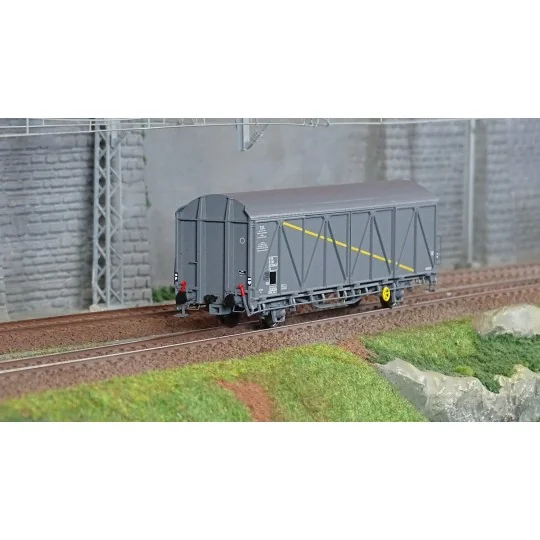 LS Models 30676 EVS Wagon, HS, SNCF, grey, yellow stripe, reinforce... Lsm_30676-LS Models 30676 EVS Wagon, HS, SNCF, grey, yellow stripe, reinforced walls, high roof