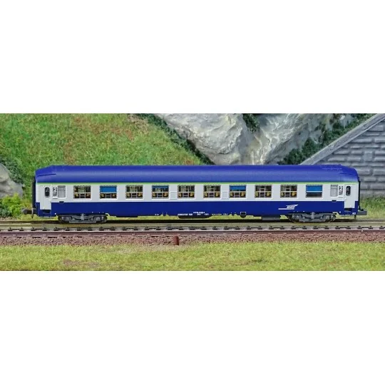 NW-220-REE Modeles NW220 Voiture Couchette UIC B9c9x, toit haut, Livrée TEN, Logo Casquette, N- 1/160