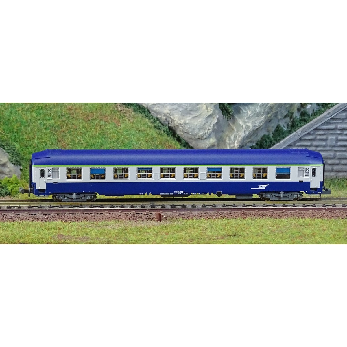 REE Modeles NW220 UIC B9c9x Sleeping Car, High Roof, TEN Livery, Ca...