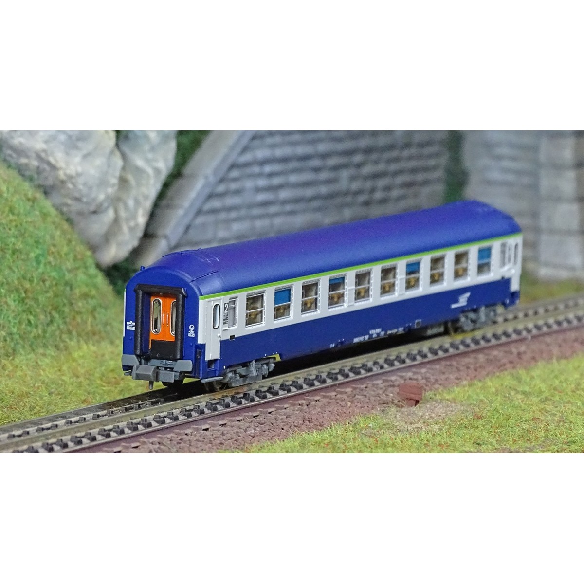 REE Modeles NW220 UIC B9c9x Sleeping Car, High Roof, TEN Livery, Ca...
