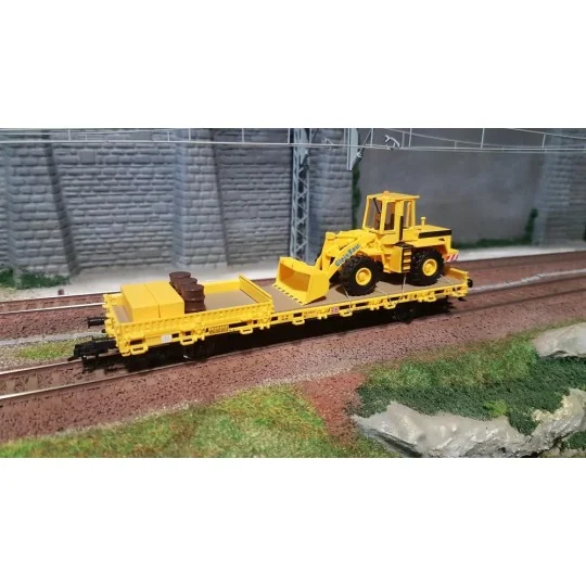 Kibri_26274-Kibri 26274 Flat wagon with axles, backhoe loader, and construction equipment