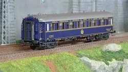 LS Models 49146 WL S2 coach, blue, 1935 livery, CIWL, illuminated