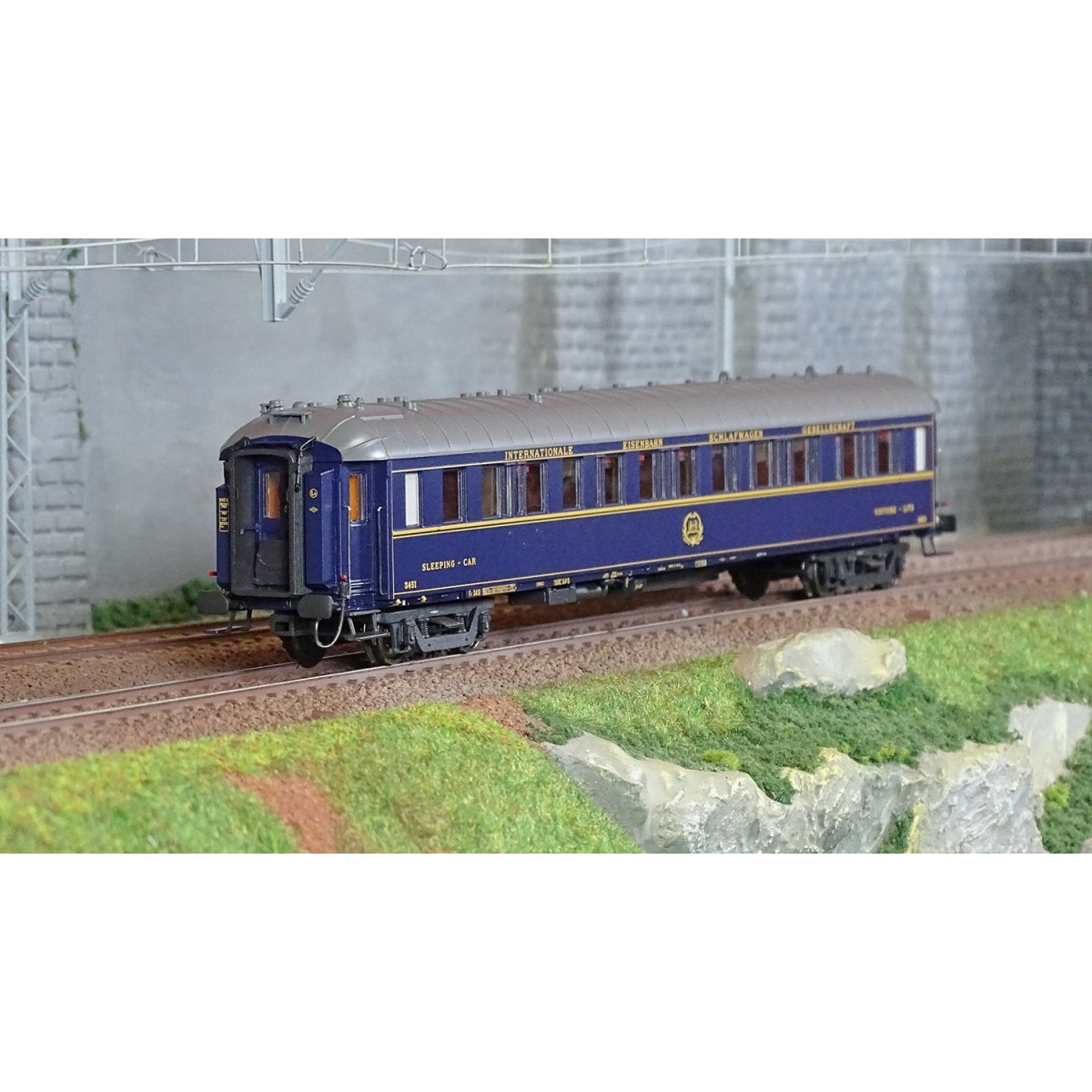 LS Models 49149 WL SG20 coach, blue, 1968 livery, CIWL, illuminated...