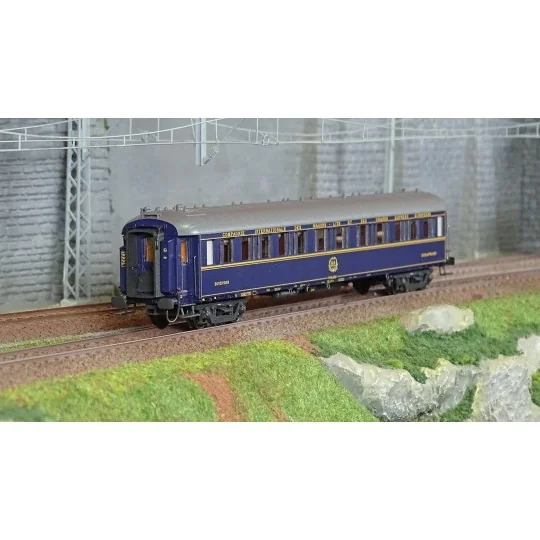Lsm_49321-LS Models 49321 WL STU coach, blue, 1968 livery, CIWL, illuminated
