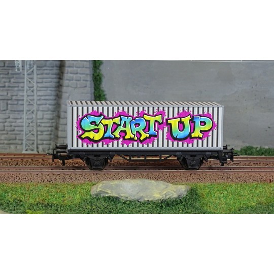 Marklin_44831-Marklin 44831 Container Wagon, Graffiti
