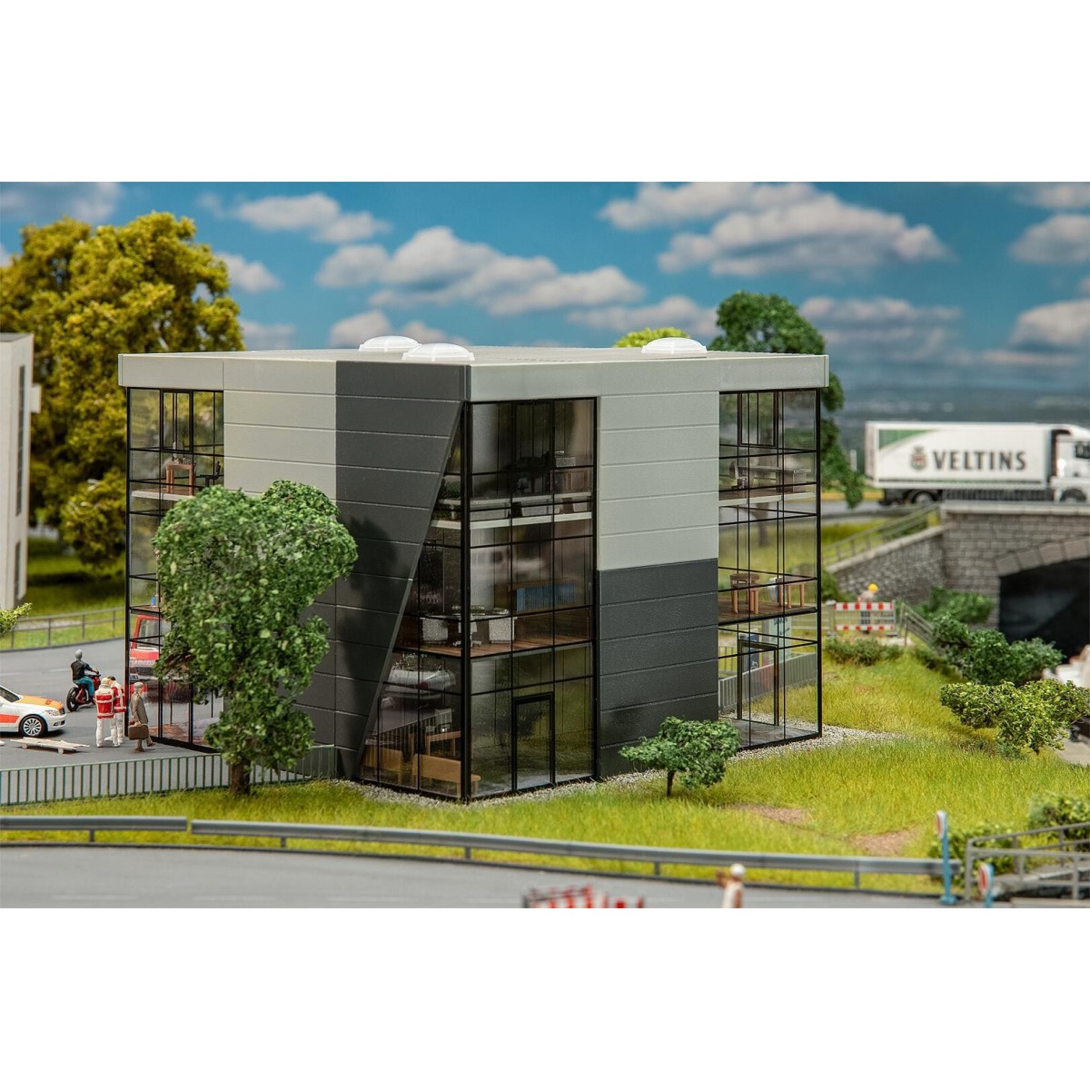 Faller 130156 Model Kit, Office Building - Faller_130156