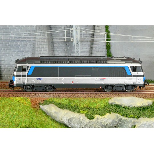 MB-240.S-Ree Modeles MB240.S BB 67424 diesel locomotive, Isabelle livery, SNCF, Bordeaux depot, digital sound, smoke