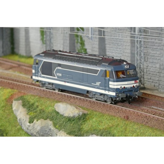 MB-250.S-Ree Modeles MB250.S Locomotive diesel BB 67590, Logo Casquette/Carmillon, SNCF, digital sonore, fumée