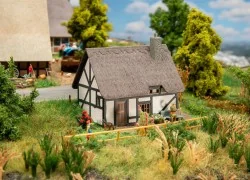 - Faller - Faller_131317