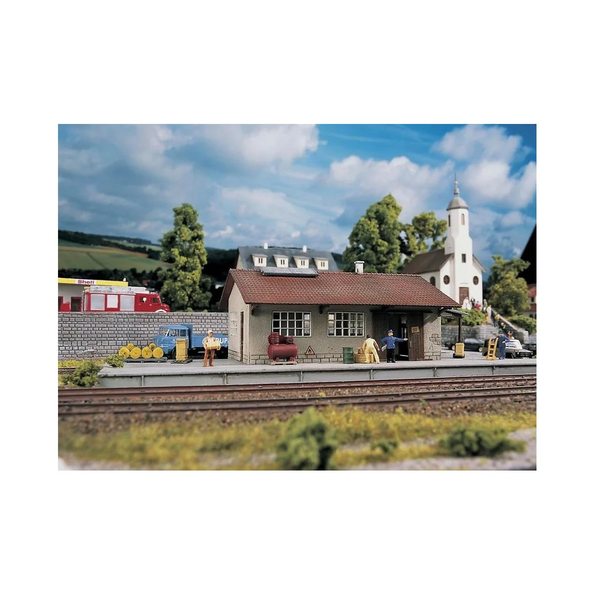 Piko 61824 Model, Burgstein Hangar - Piko_61824