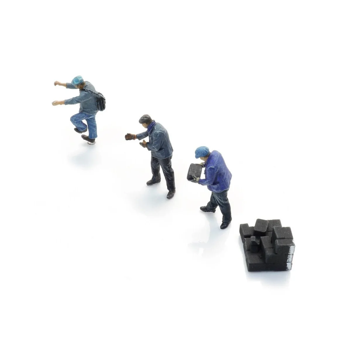 Artitec 7875032 SNCF Paintable Figures Loading Bricks - Arti_7875032