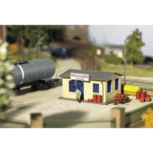 Piko_61834-Piko 61834 Model Kit, Fuel Dealer