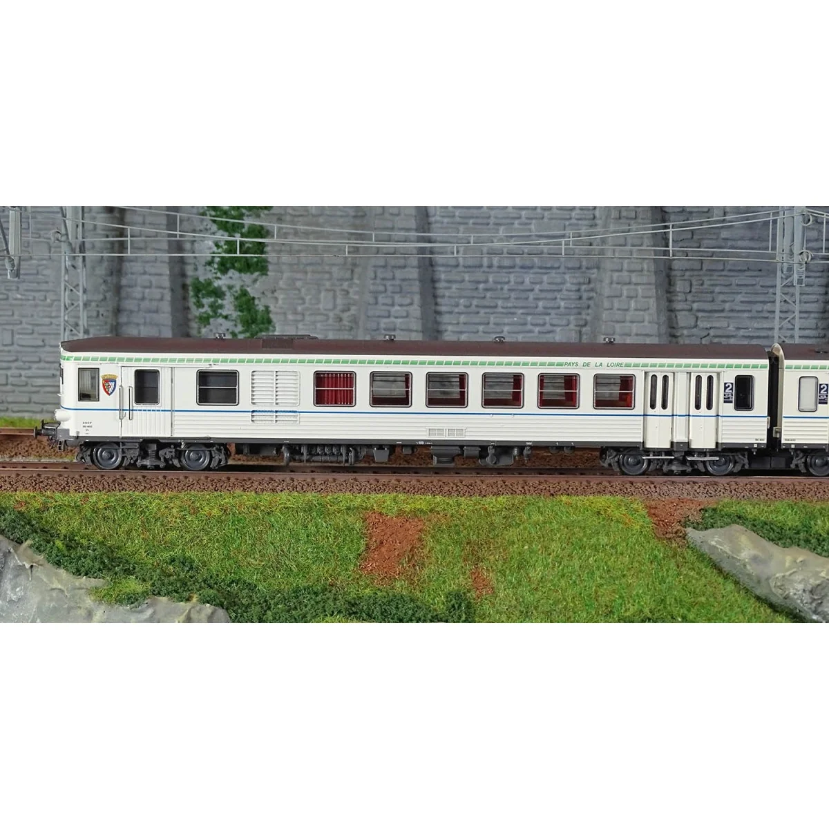 LS Models 10030 EAD X4696 - XR8690 Railcar, Light Modernization, Pa...
