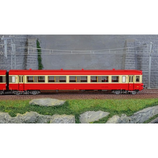 Lsm_10039-LS Models 10039 EAD X4687 - XR8684 railcar, cream red, 1973 livery, Lyon-Vaise