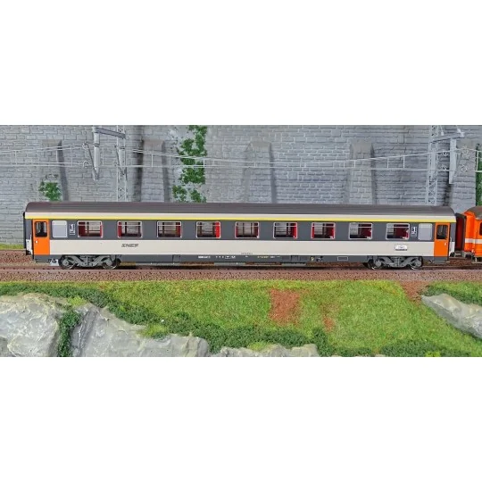 Models World 2007 Set of 7 cars, "Vauban" Express train, SNCF, SNCB MW_2007-Models World 2007 Set of 7 cars, "Vauban" Express train, SNCF, SNCB