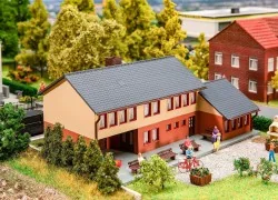 - Faller - Faller_131319