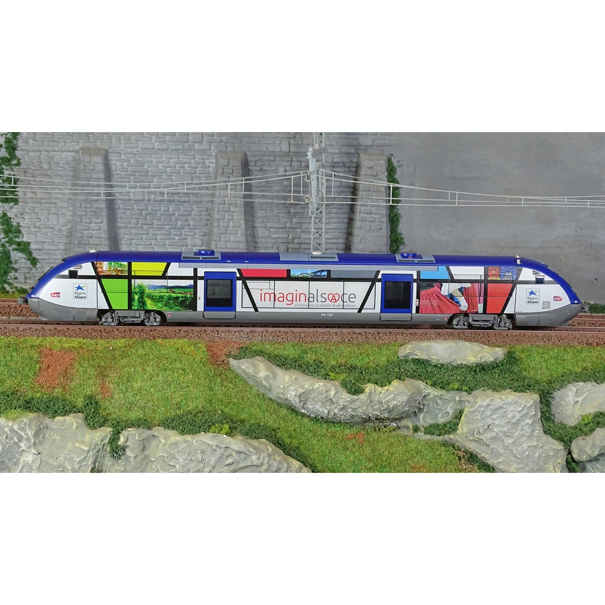 Jouef HJ2436S Autorail diesel X 73500, SNCF, Imaginalsace, digital sonore Jouef HJ2436S - 2