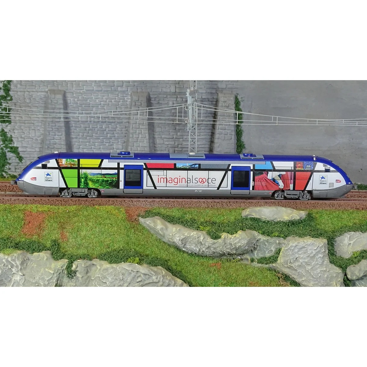 Jouef HJ2436 X 73500 diesel railcar, SNCF, Imaginalsace - HJ2436