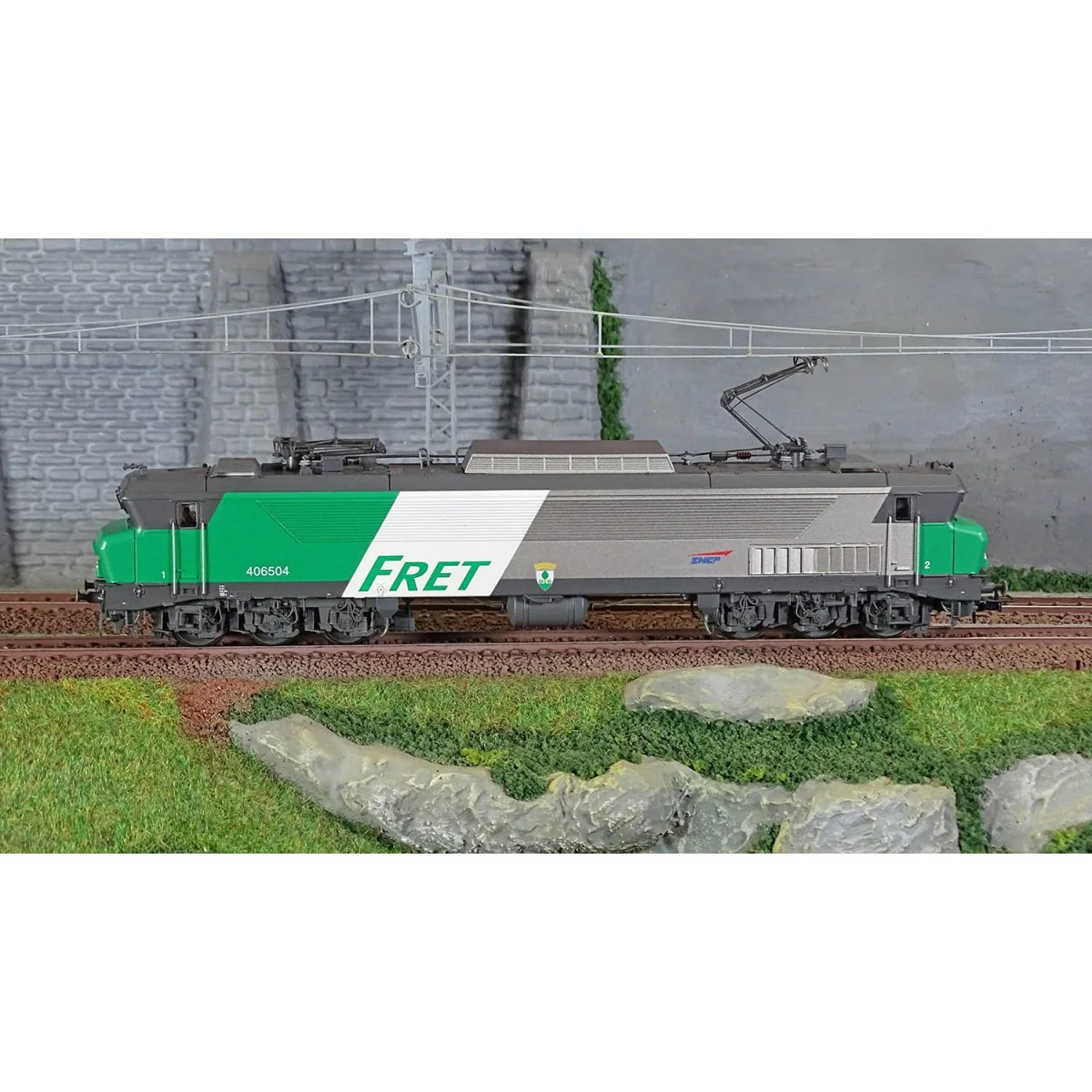 Jouef HJ2453 Locomotive électrique CC 6504, Vitry-sur-Seine, SNCF, FRET Jouef HJ2453 - 2 Jouef HJ2453 Locomotive électrique CC 6504, Vitry-sur-Seine, SNCF, FRET Jouef HJ2453 - 2
