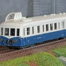 Jouef HJ2619 Autorail diesel X 93953 Picasso, SNCF, livrée bleue/beige Jouef HJ2619 - 1