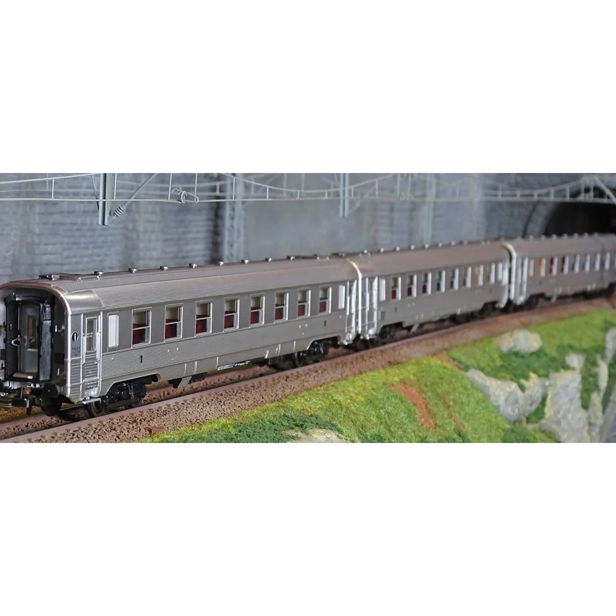 Jouef HJ4174 Set de 3 voitures voyageurs courtes DEV Inox, SNCF, A8 / A3B5 / BRT, ep.III Jouef HJ4174 - 2