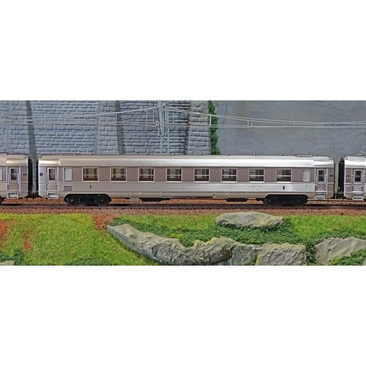 Jouef HJ4174 Set of 3 short passenger cars DEV Inox, SNCF, A8 / A3B...